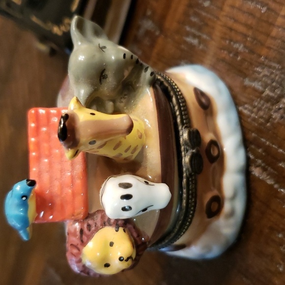 Religious trinket boxes set of 2 - Picture 6 of 10